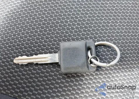 2013 Nissan Versa 1.6 Sv z USA, uszkodzony, nr VIN 3N1CN7AP7DL878376